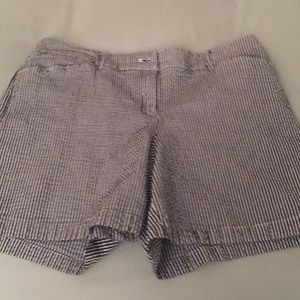 Seersucker stretch shorts